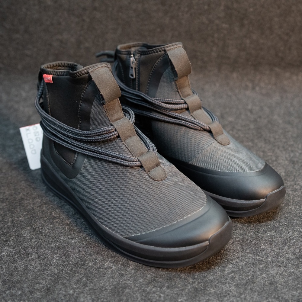 SKYE PEMBRTN orca black -New (No box)